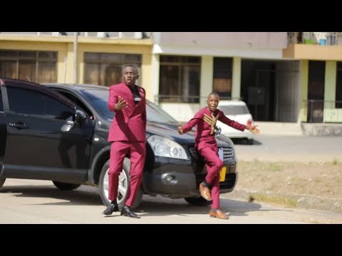 Performance Ya Yohana Antony Na IBRAHIM UPAMBA Jogooo La Shamba Ni San