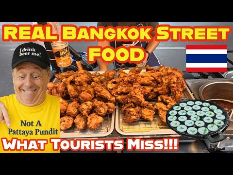 I Ate at a Burger Van Then Found Pink Noodles in Bangkok (Victory Monument)