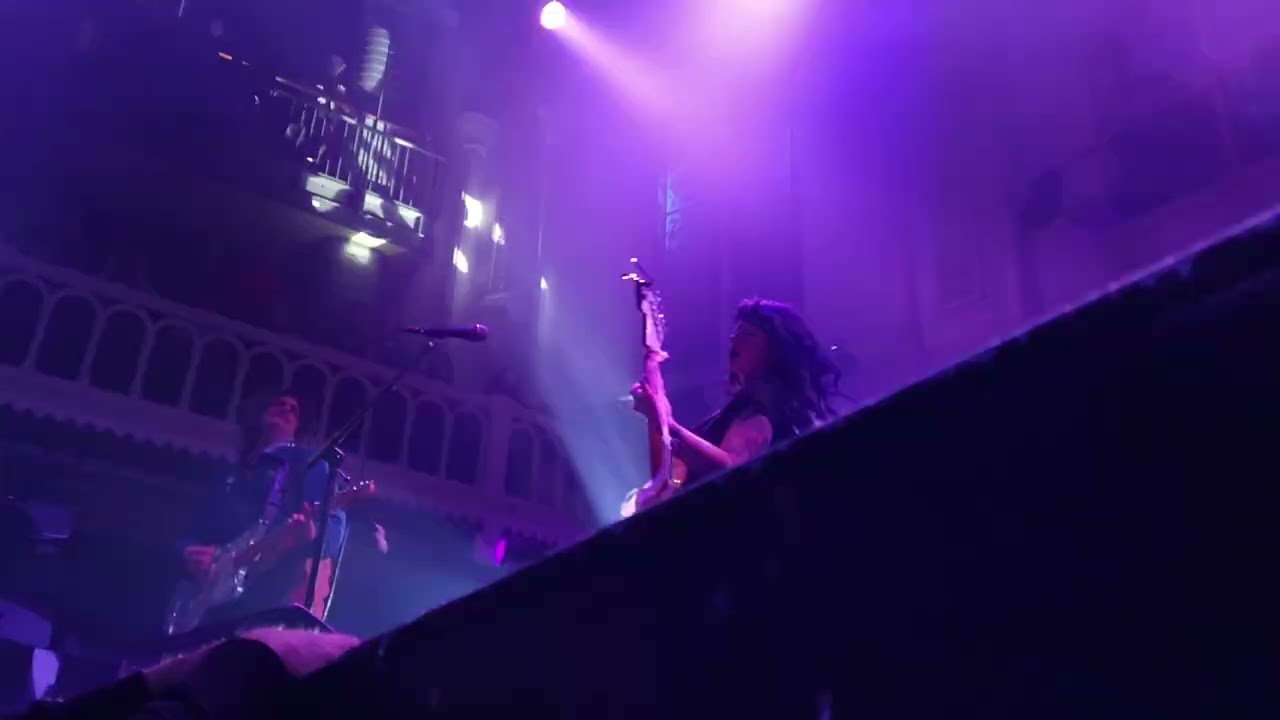 017 Wednesday - Bull Believer - Paradiso Grote Zaal Amsterdam 21 February 2026