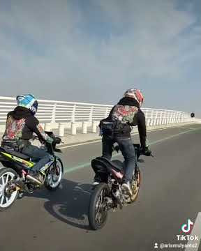 story wa keren || satria fu road race