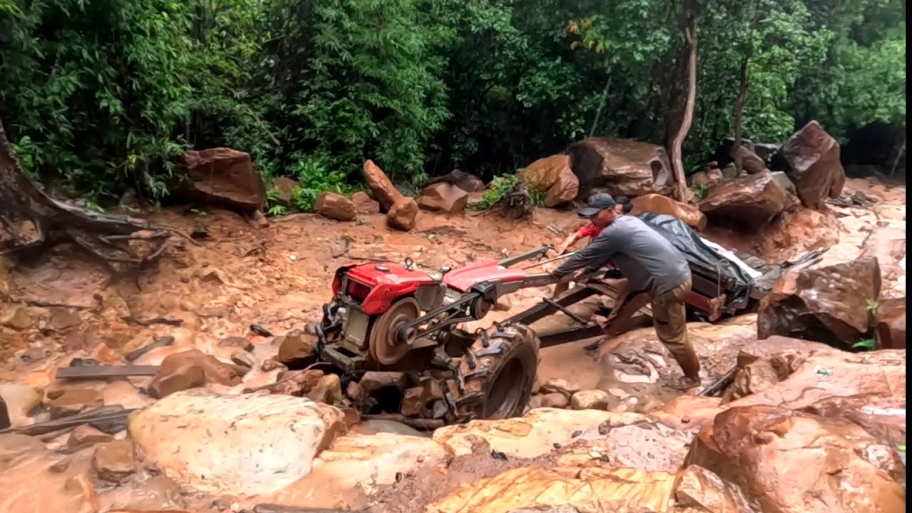 ຂັນລົດຂຶ້ນພູລຳບາກສຸດ//เข็นรถขึ้นภูเขาลำบากสุด Dong Una