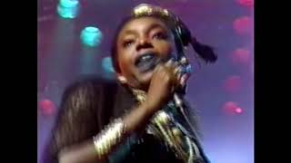 Technotronic featuring Kelly - Pump Up The Jam