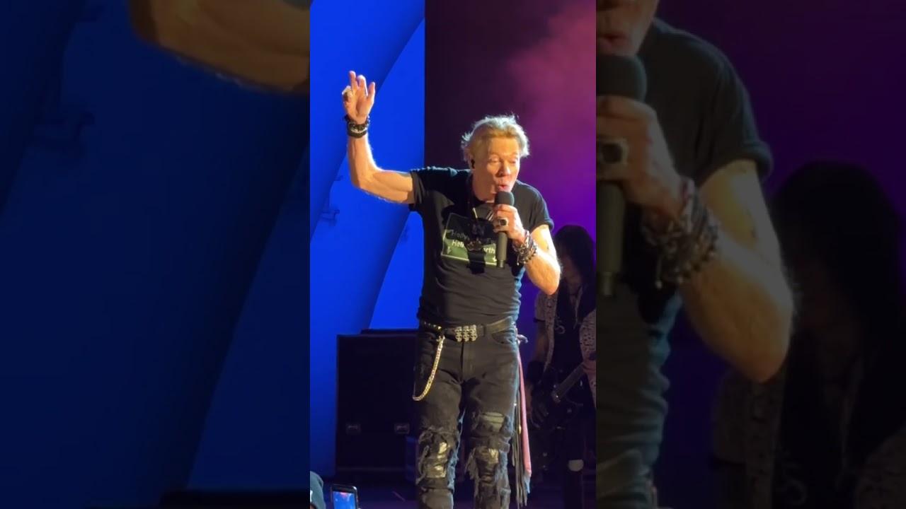 Experience Axl Rose’s Emotional Performance of ‘Estranged’ Live at the Hollywood Bowl!