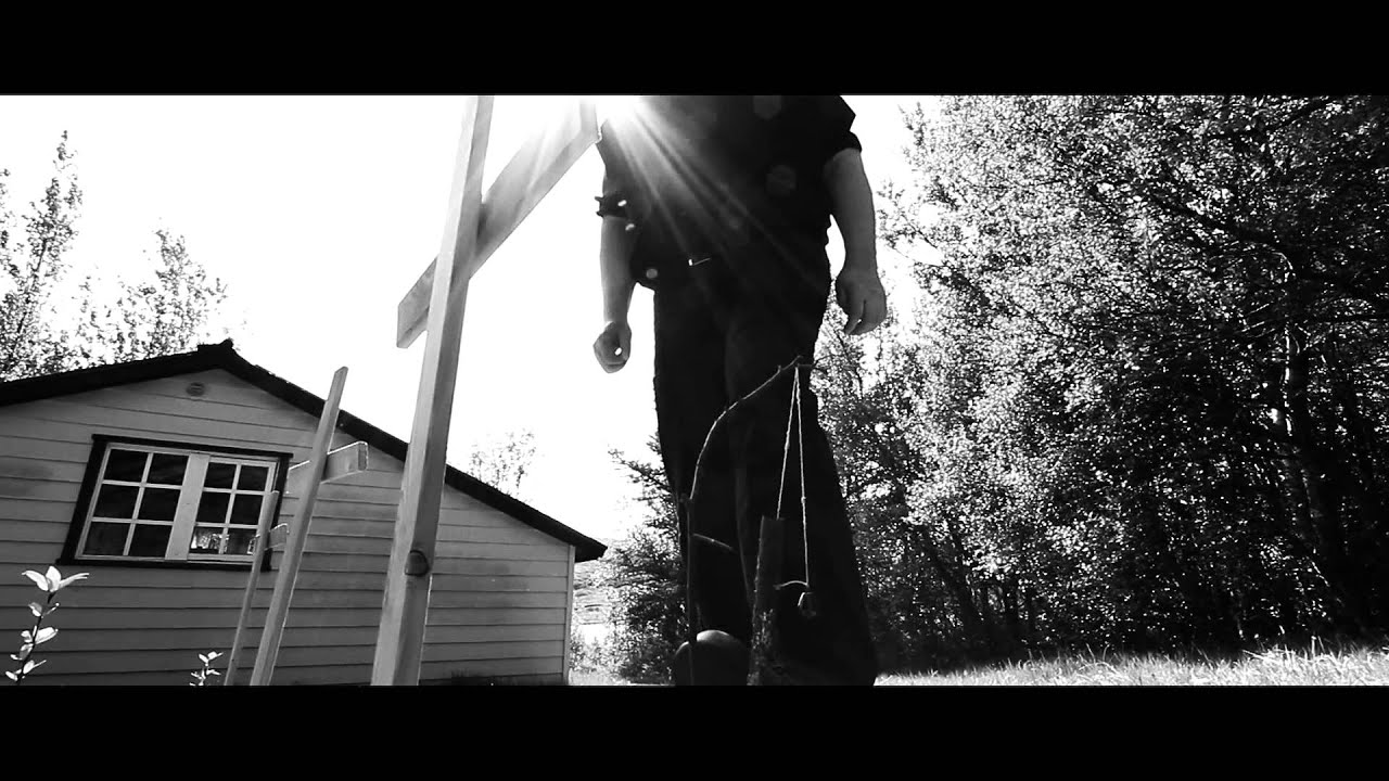 Hanging rock christmas trees woodend