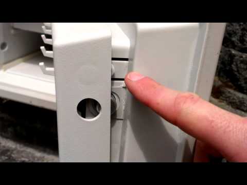 Recovering the combination on a Sentry s0207 fire safe - YouTube