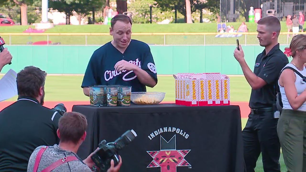 Does Joey Chestnut set a popcorn eating record? YouTube