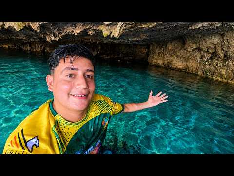 This cave hides a paradise in Guatemala.