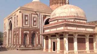 Qutub Minar - Delhi - India قطب منار - الهند