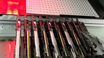 Linear led pcb pick and place machine