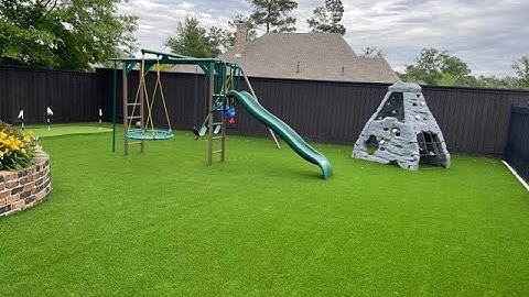 Artificial Turf and Custom Putting greens - Design your dream yard!