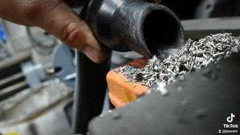 Cleaning up the Logan Lathe