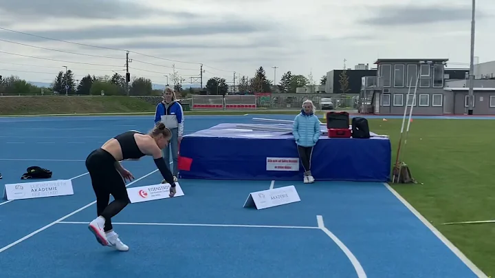 Victoria Hudson 64,68m | sterreichischer Rekord