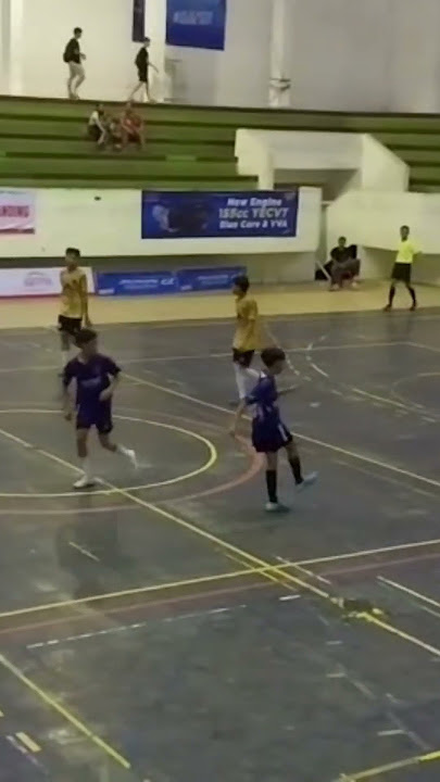 free kick awaited #kick#futsal#futball#football#reels#video#fyp#ball#ball#goals#2025#god