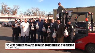 90 Meat Outlet donates turkeys to North End C3 Policing in Springfield
