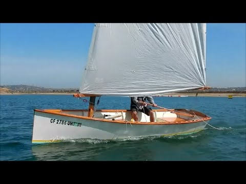 Goat Island Skiffs sailing on Mission Bay - YouTube