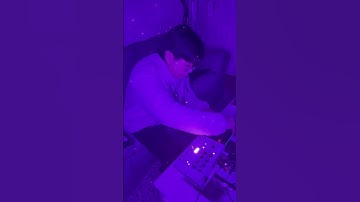 Instant Ambient 😳 #musicproducer #hologrammicrocosm #microcosm #rolandsynth #dawlessjam #ambient