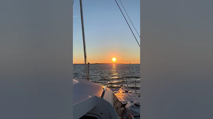 Golden Hour   2021