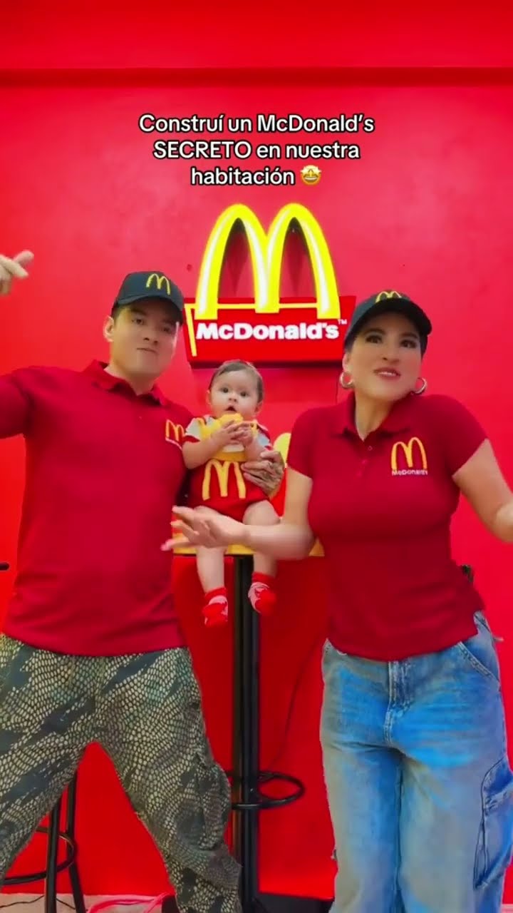 Nuestro PRIMER MCDONALDS en casa!! Corran a verlo @MauMcMahon ?