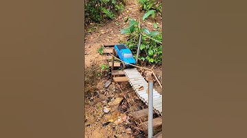 Extreme Crawling at the RC Park Trail Axial SCX10 🥵 #axial #scx10iii #scx10 #crawler #extreme #rc