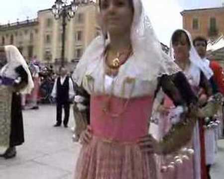 Quaderni Di Cultura Sarda Costume Di Ittiri Youtube