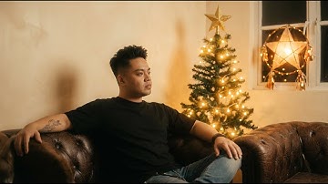 Kevin Constantine - Half-Lit Christmas Tree (Official Music Video)