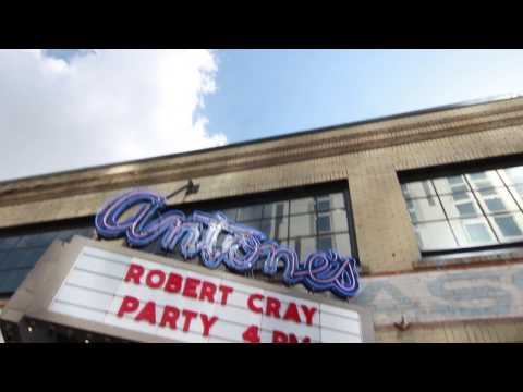 Robert Cray Listening