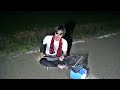 ザリガニを求め夏の夜の用水路を攻めてみます。