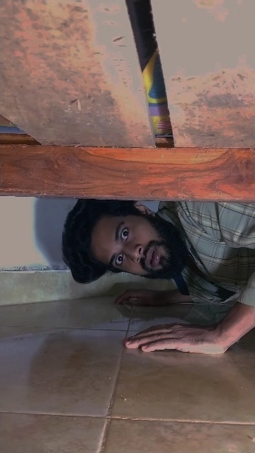 👻'අයියයි මල්ලී තනියම'😂😂. මරු අයියලා🤣🤣. wait for end. #funnyacting #shorts #funnyhorror