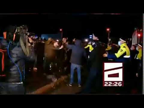 ე წ  მშვიდობიანი დემოსტრანტები 3