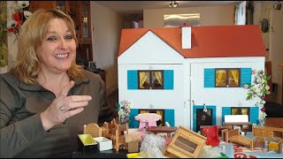 Unboxing all the furniture and goodies I've bought for my next Dolls House restoration projects.