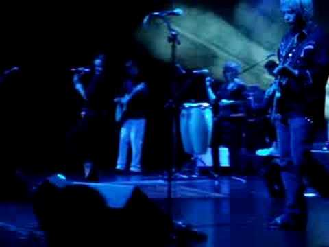 Belinda Carlisle UP CLOSE!: Vacation/Circle In The...