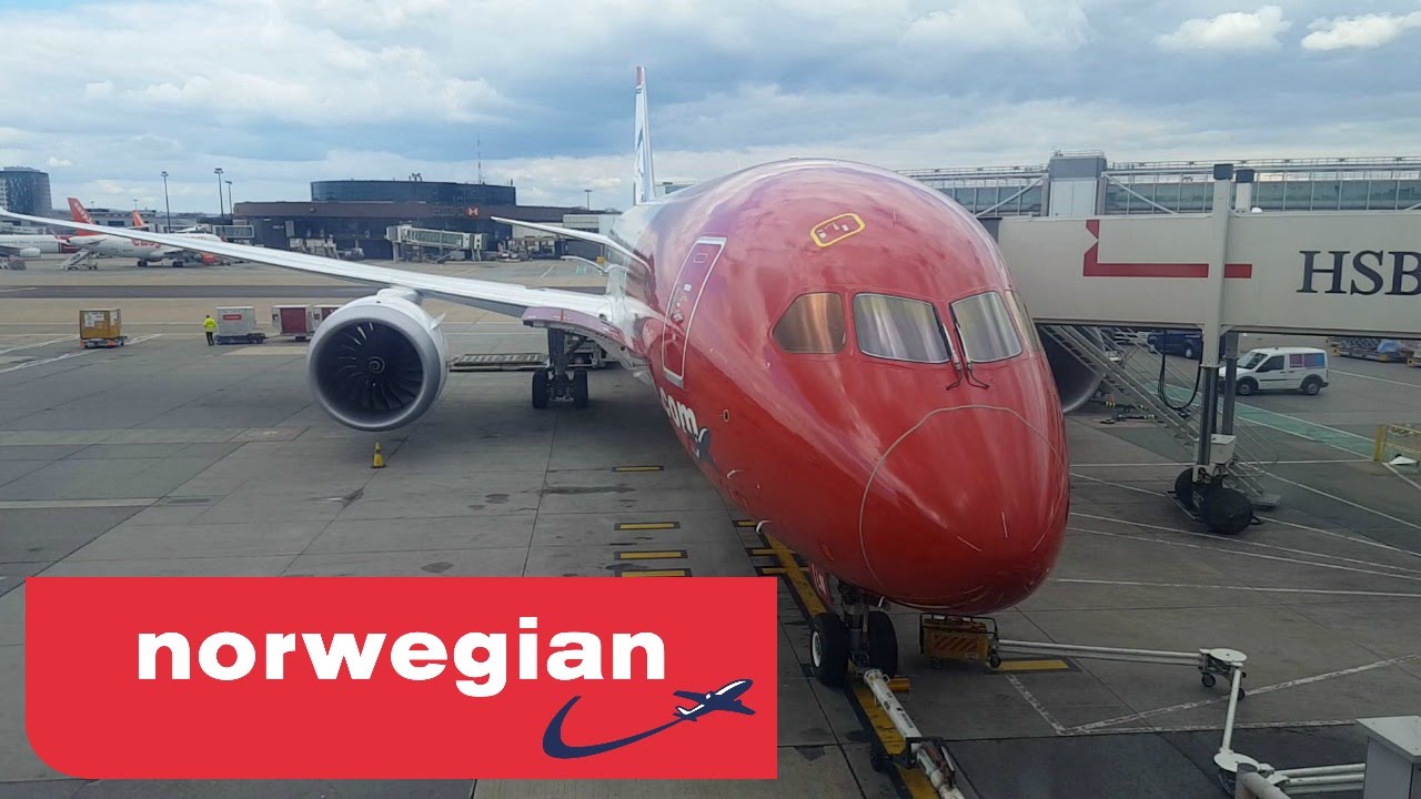 Norwegian air flight to Orlando - YouTube
