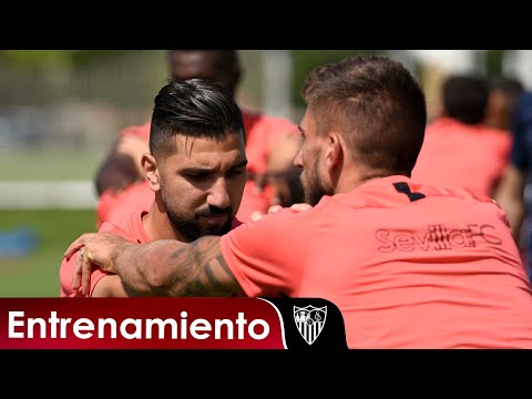 Primera toma de