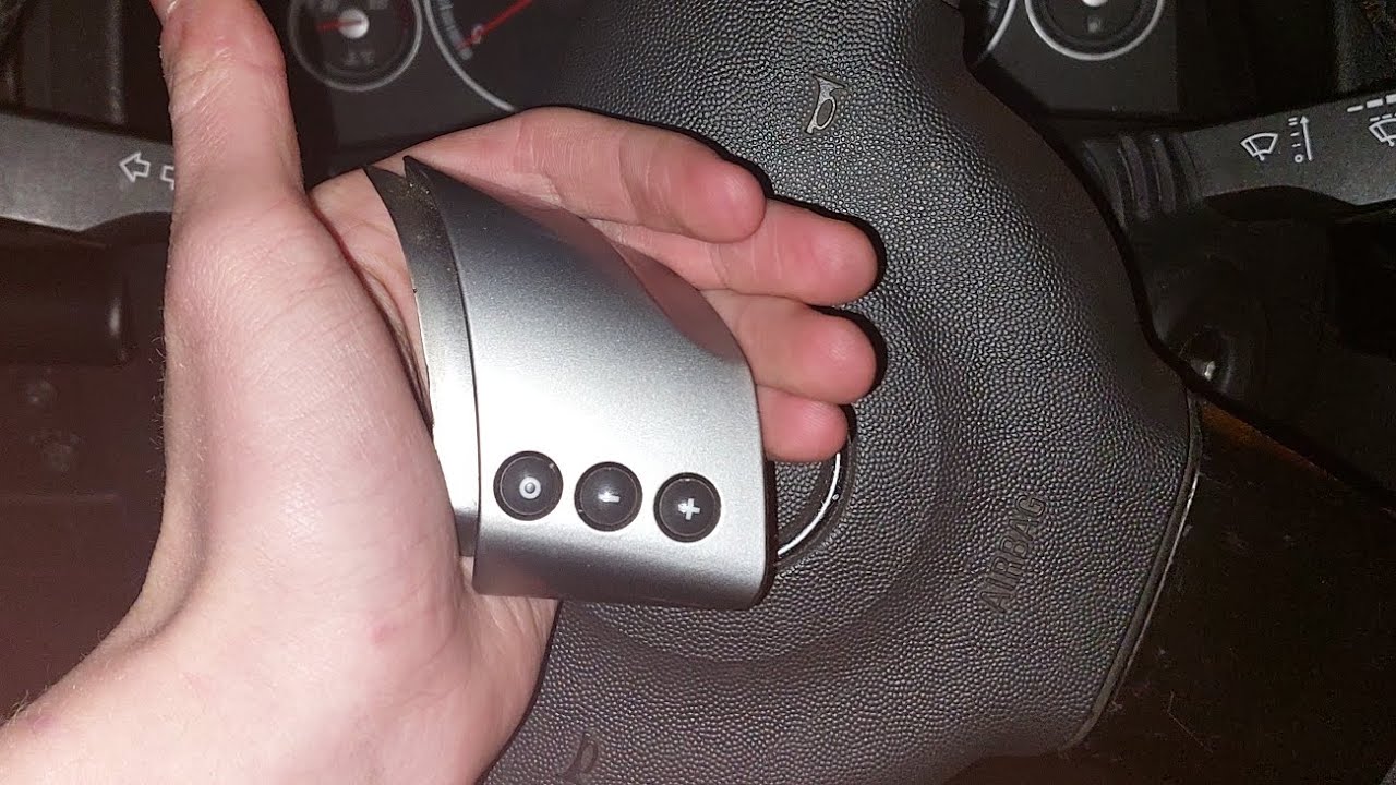 Как снять рулевые кнопки OPEL VECTRA C дорест. - YouTube