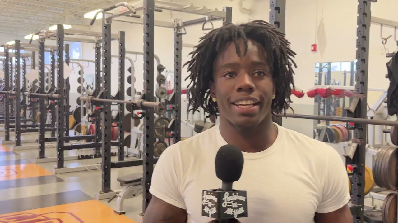 В 2026 году раннинбек команды Ouachita Parish Макарио Дейд-младший вывел «Львов» в первый финал ч...