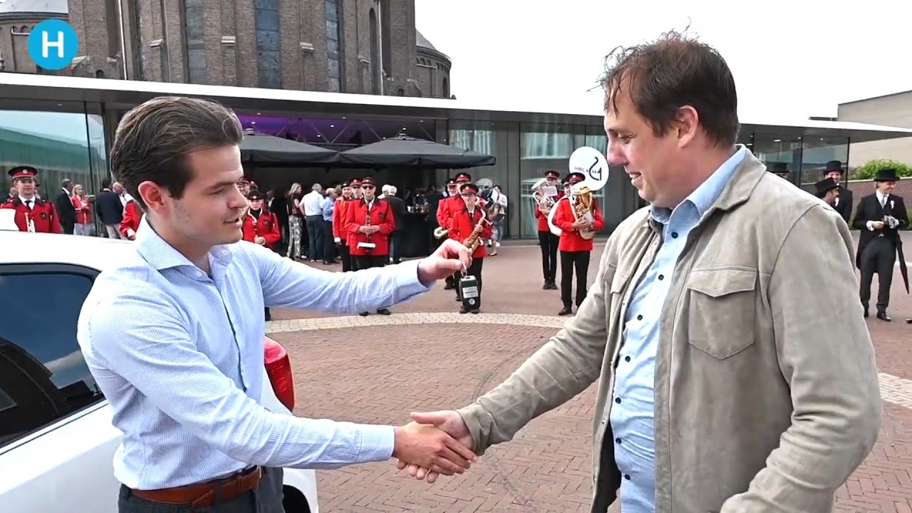 Helmonds Muziek Corps bestaat bijna 140 jaar en geeft een auto weg. | Helmond