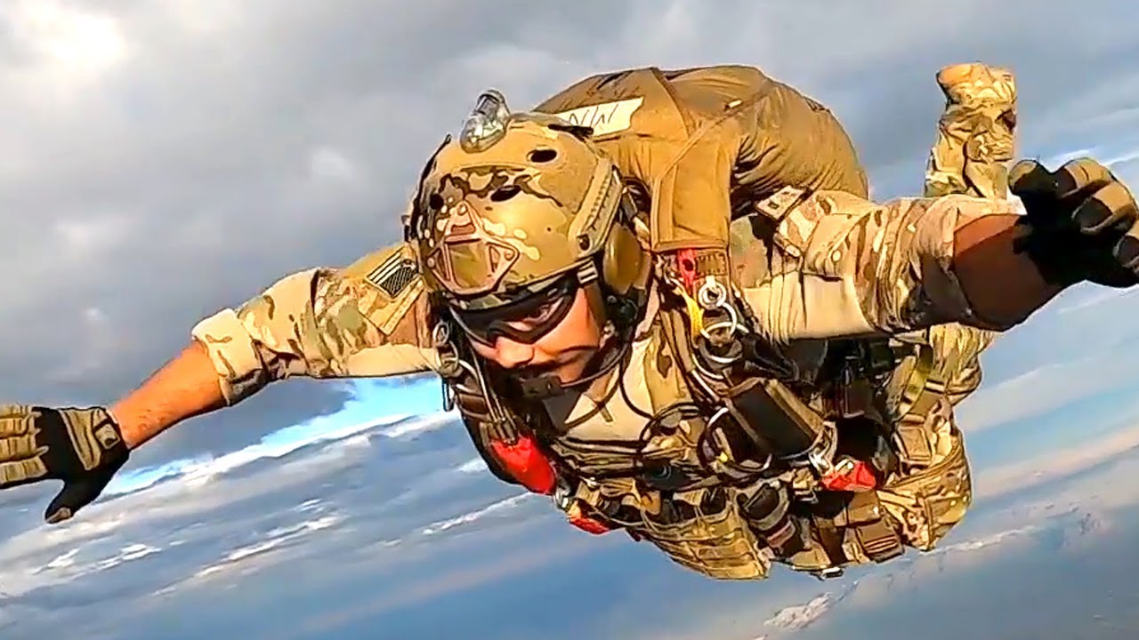 US Pararescuemen • Parachute Jumps • Marana Arizona 24 July 2020