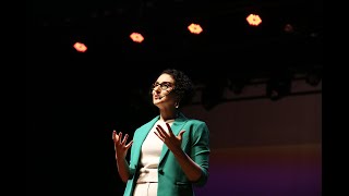 Vidas mais leves, felizes e negócios mais saudáveis | Flavia Ciaccia | TEDxSãoJoséDosCampos