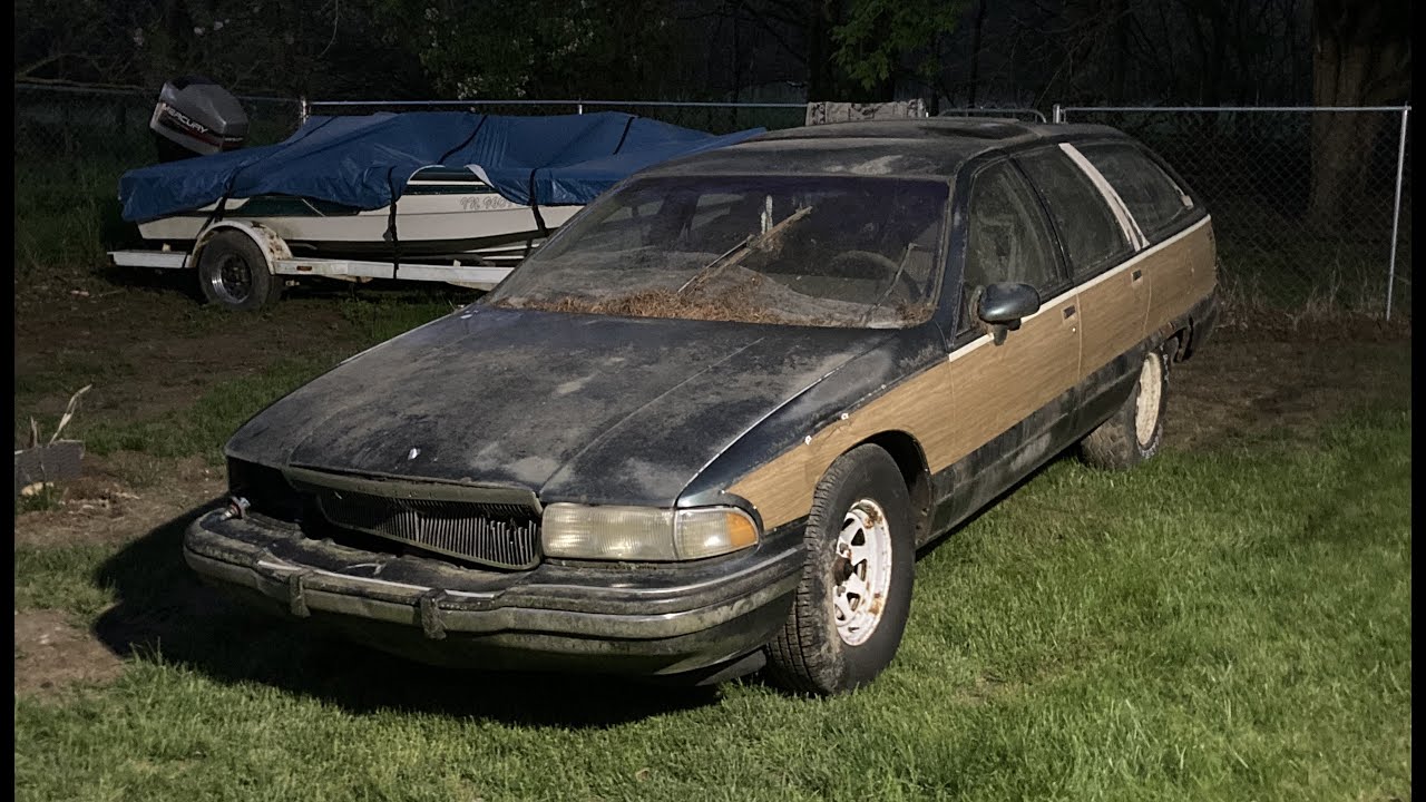 A Better, More Thorough Walkthrough of the 93' Roadmaster - YouTube