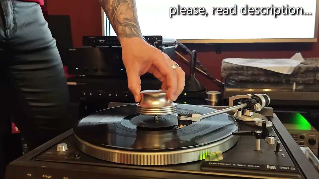 Tomislav Ivčić – Manuela OM30 /vinyl/