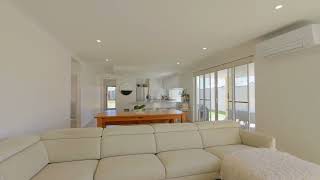 37 Carnelian Ave - Treendale