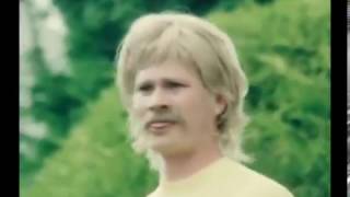 MATT FAIL vs Tom delonge