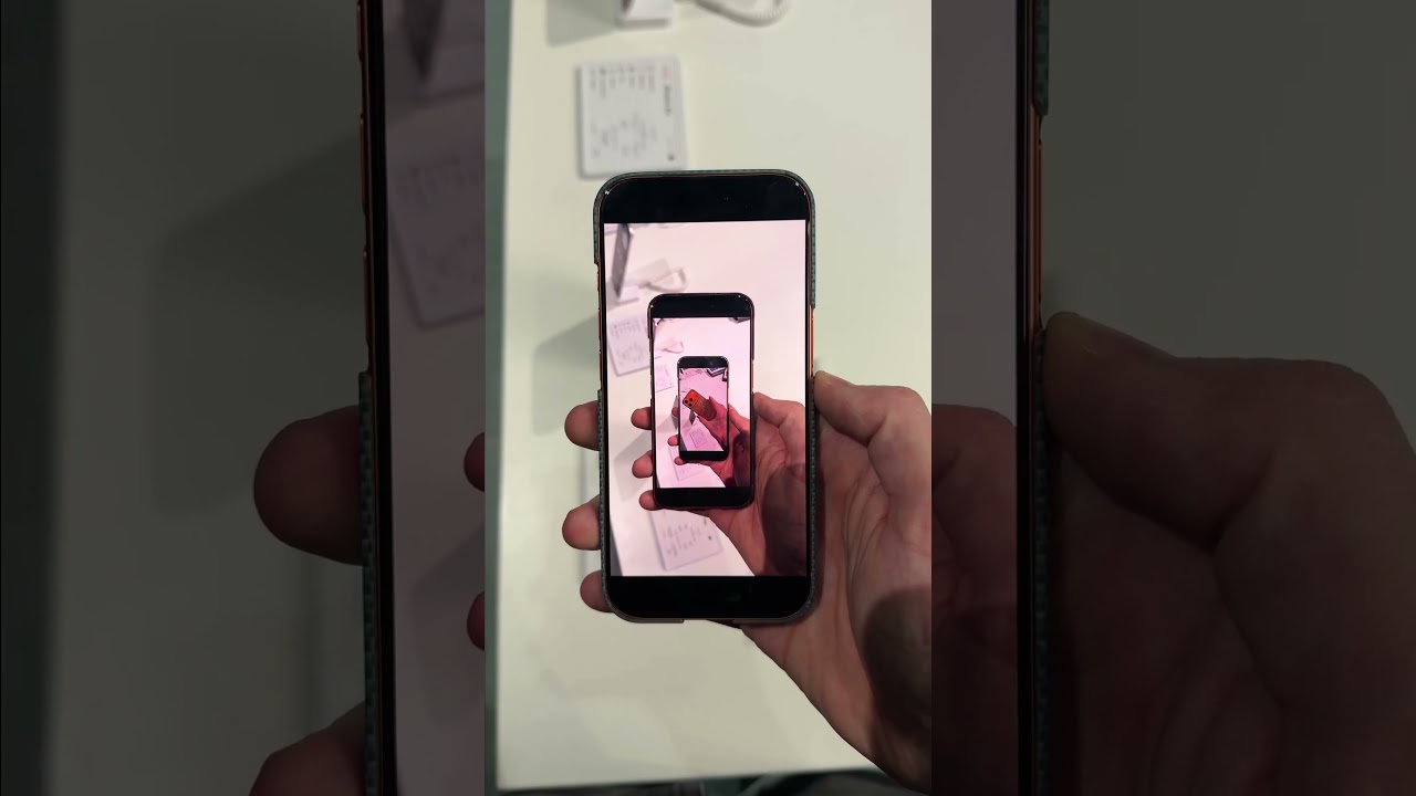 Какой чехол понравился больше? Пишите в комментарии 👇