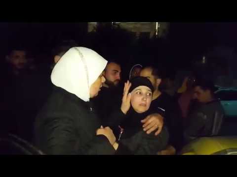 والدة الشهيد محمد الحطاب لحظة تلقيها نبأ استشهاد نجلها الوحيد في مخيم الجلزون رام الله فلسطين