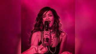 Rihanna- Diamonds (live at Rock in Rio 2015 instrumental) screenshot 2