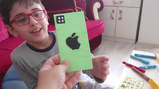 Efeye Telefon Almadılar. Kendi Telefonunu Kendisi Yaptı.