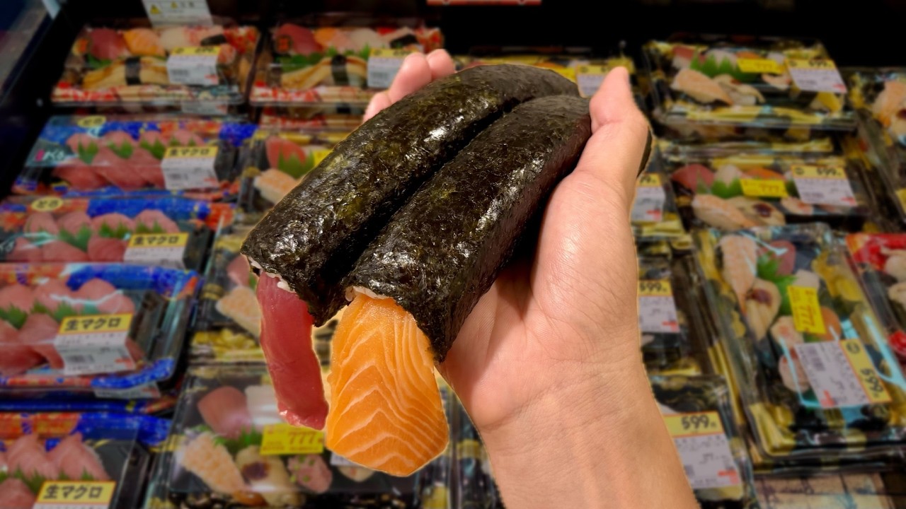 Testing 10 Japanese Grocery Store Deli Foods🍣🍔