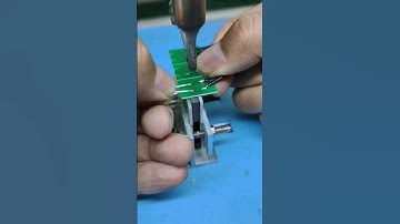 PCB board soldering with two wires at the same time #soldering