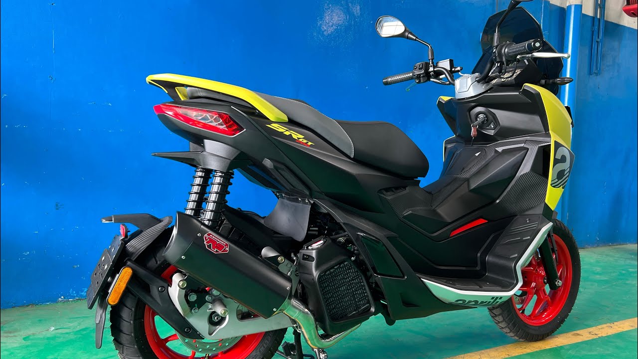 R9 Exhaust - Bravo Series - Aprilia SR GT 200 2022 - YouTube
