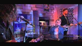 Video thumbnail of "TOM ODELL - live France 5 - C A VOUS"